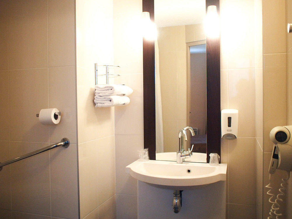 Hotel Inn Design Resto Novo アランソン エクステリア 写真