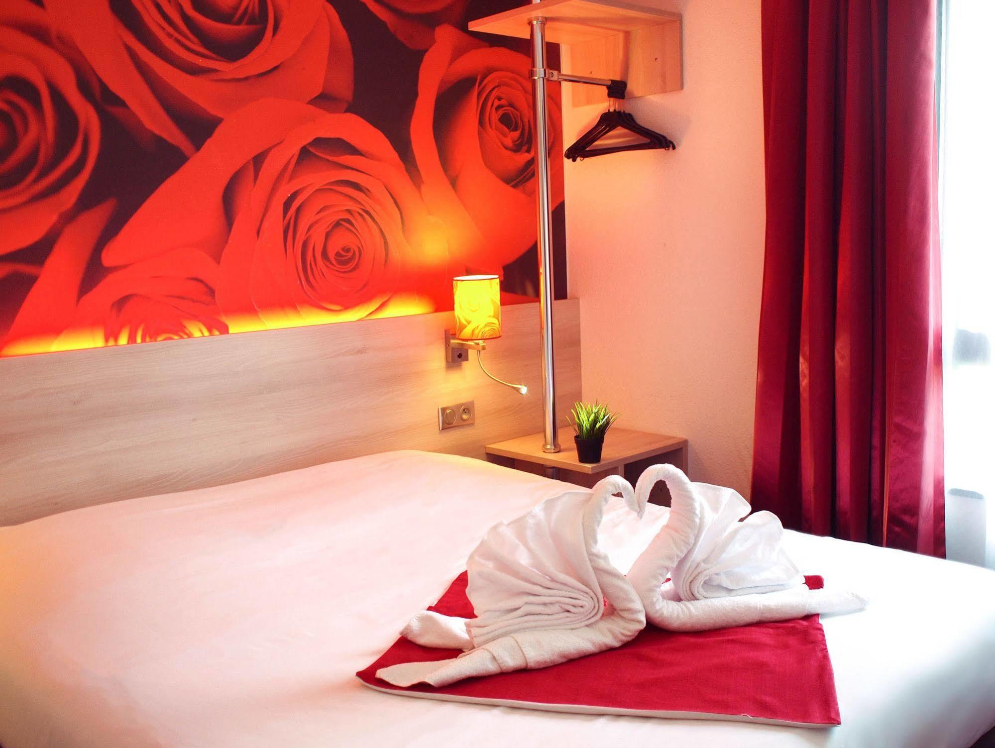 Hotel Inn Design Resto Novo アランソン エクステリア 写真