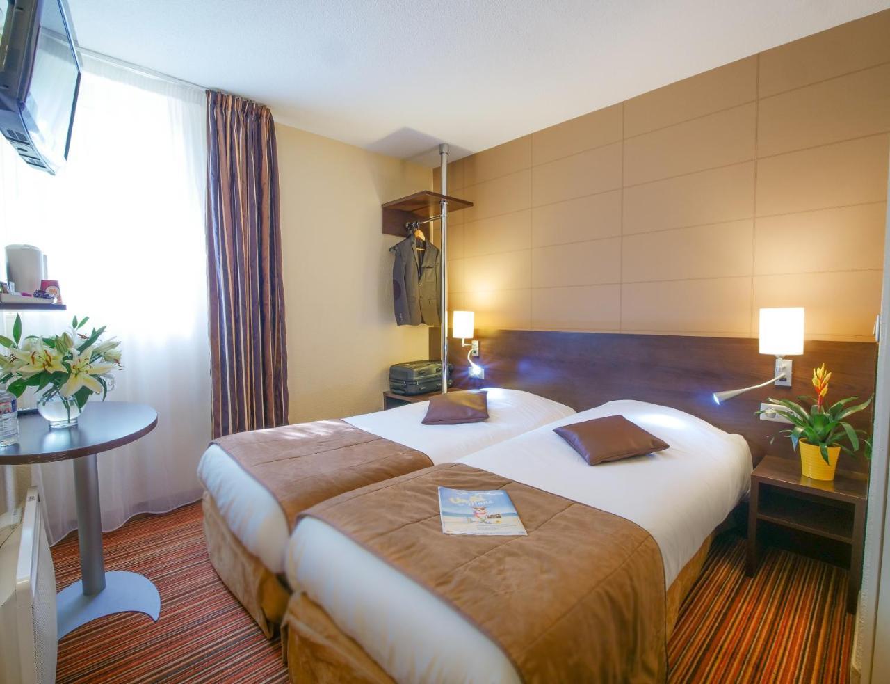 Hotel Inn Design Resto Novo アランソン エクステリア 写真