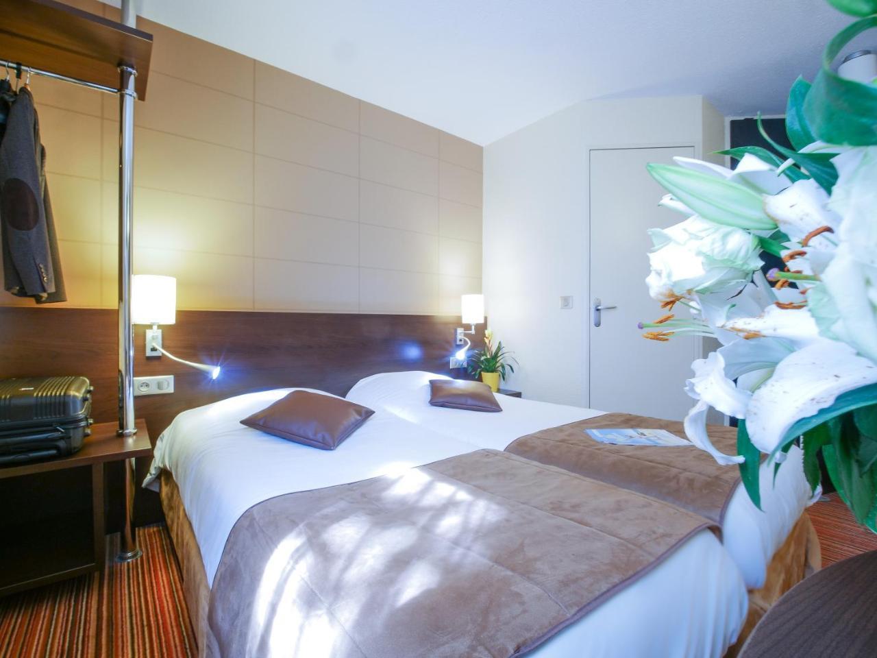 Hotel Inn Design Resto Novo アランソン エクステリア 写真